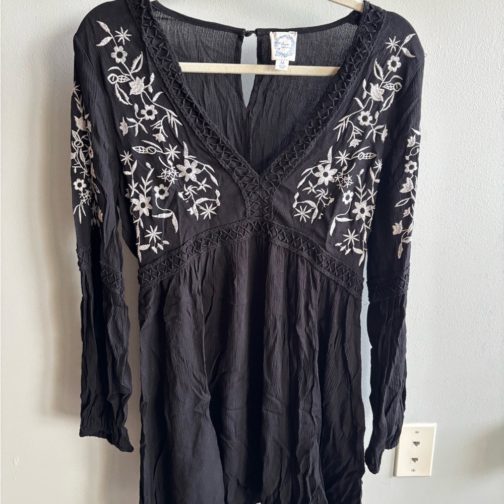 Black Boho Embroidered V-Neck Mini Dress